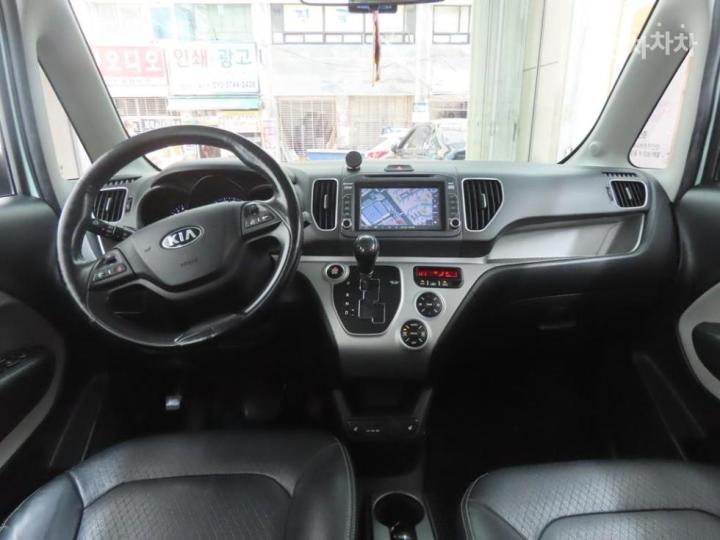 Kia Ray 1.0 Gasoline Prestige 8