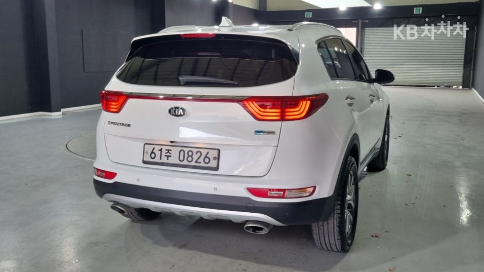 2016 - kia sportage