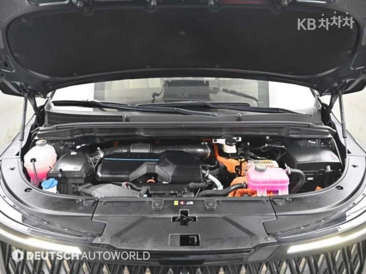 Kia Carnival Hybrid 1.6 HEV Gravity 7