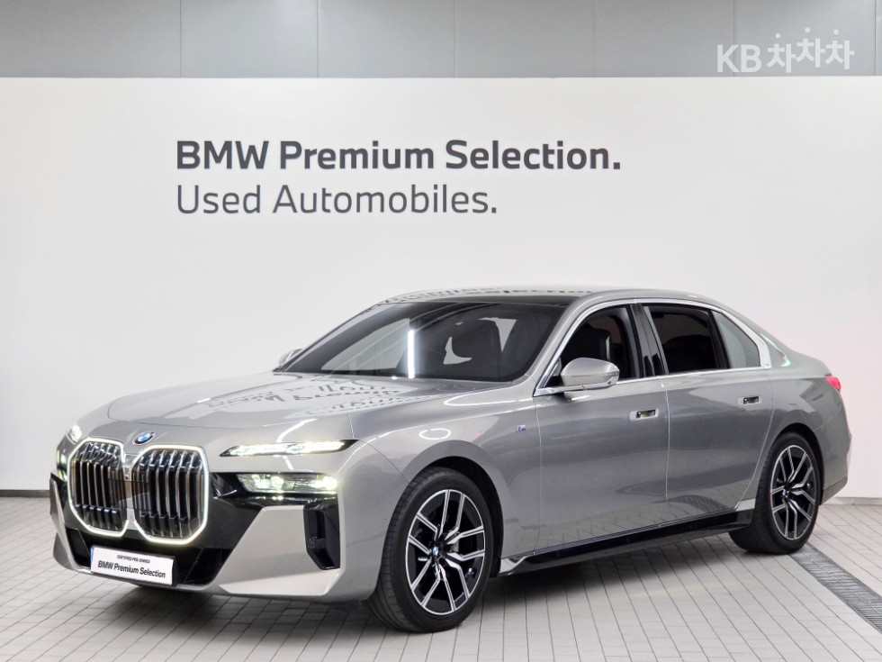 BMW 7er — miniaturë 2
