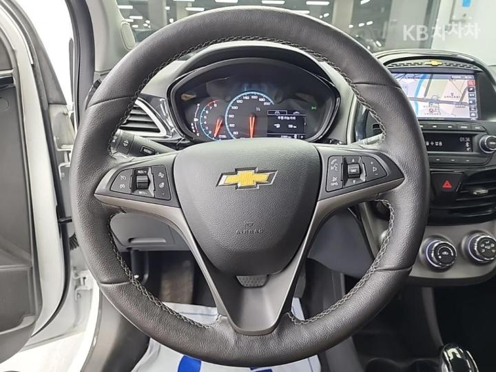 Chevrolet Spark Premier Base Type 10