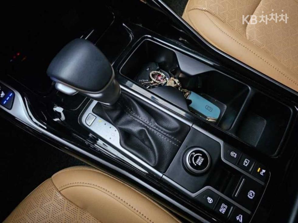 2023 - kia sorento