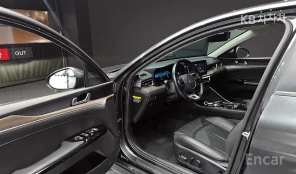2020 - kia k5