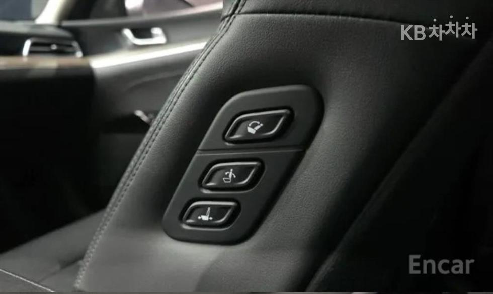 2020 - kia k5