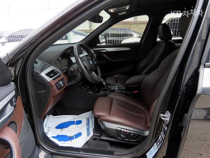 BMW X1 F48 xDrive 20i M Sport Package — фото 5