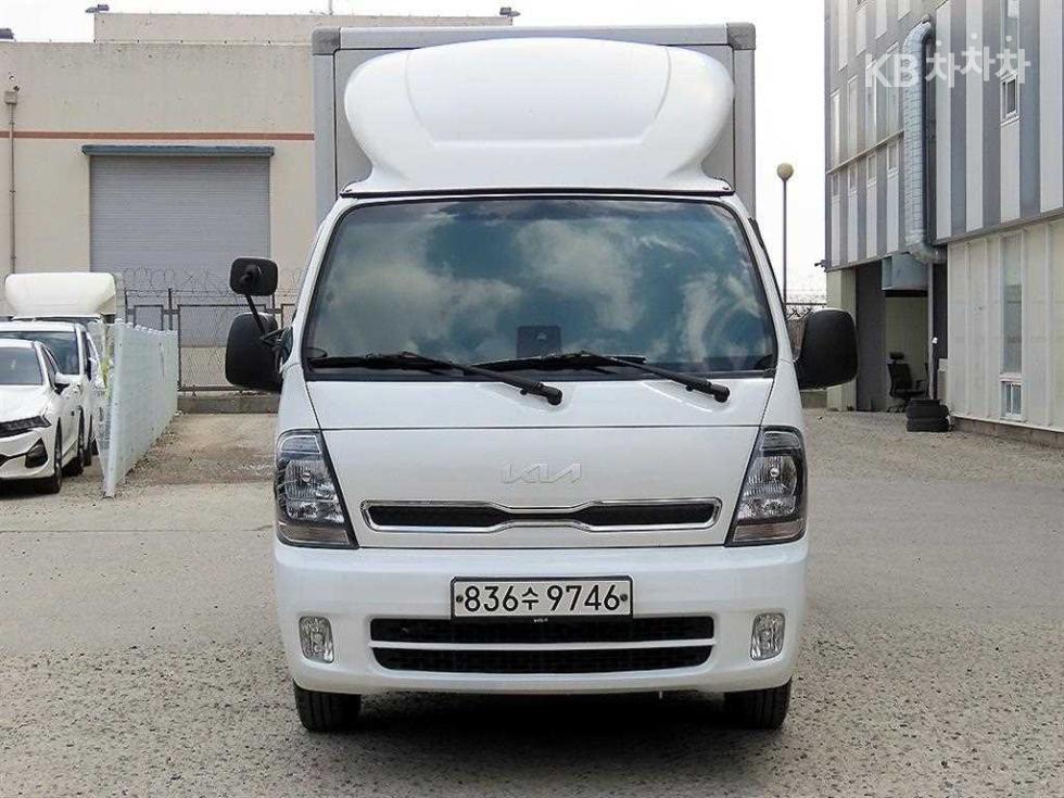 2022 - kia bongo iii
