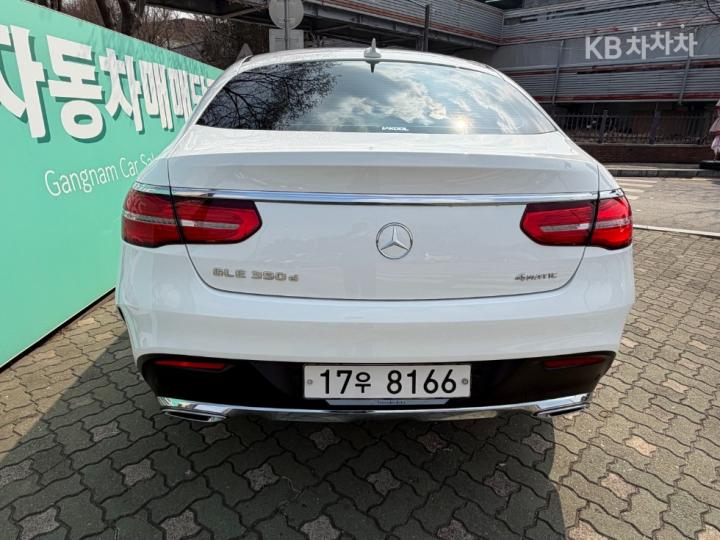 Mercedes-Benz GLE-Class W166 350d 4Matic Coupe 6