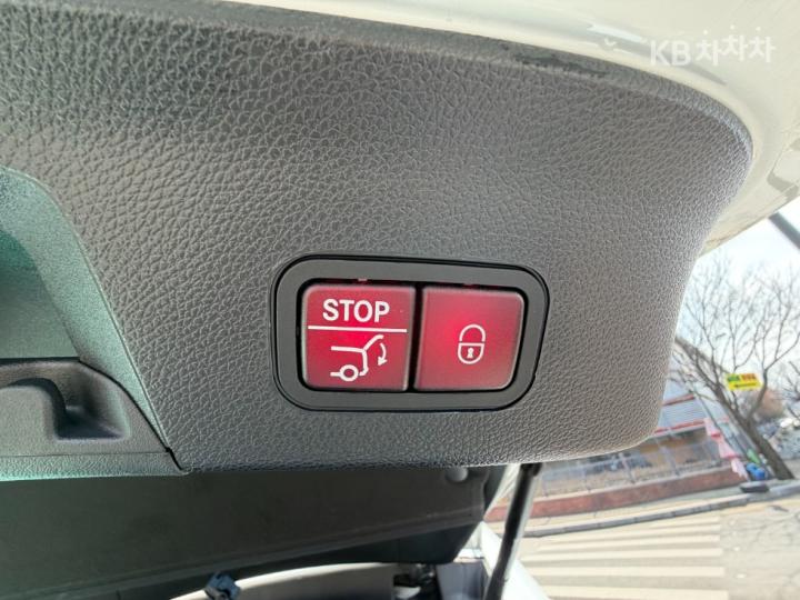 Mercedes-Benz GLE-Class W166 350d 4Matic Coupe 9