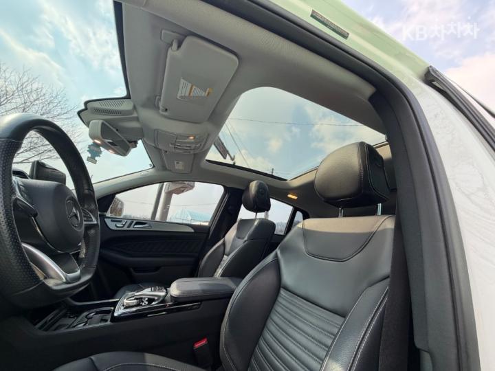 Mercedes-Benz GLE-Class W166 350d 4Matic Coupe 10