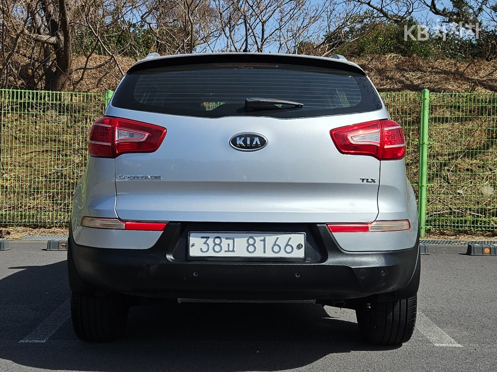 2012 - kia sportage