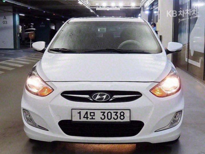 Hyundai Accent New 1.4 VVT Premier 3