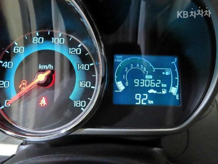 Chevrolet Spark LT Base Type 10