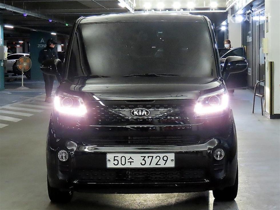 2018 - kia ray