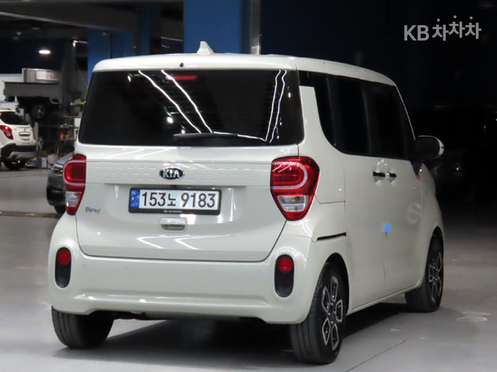 2021 - kia ray