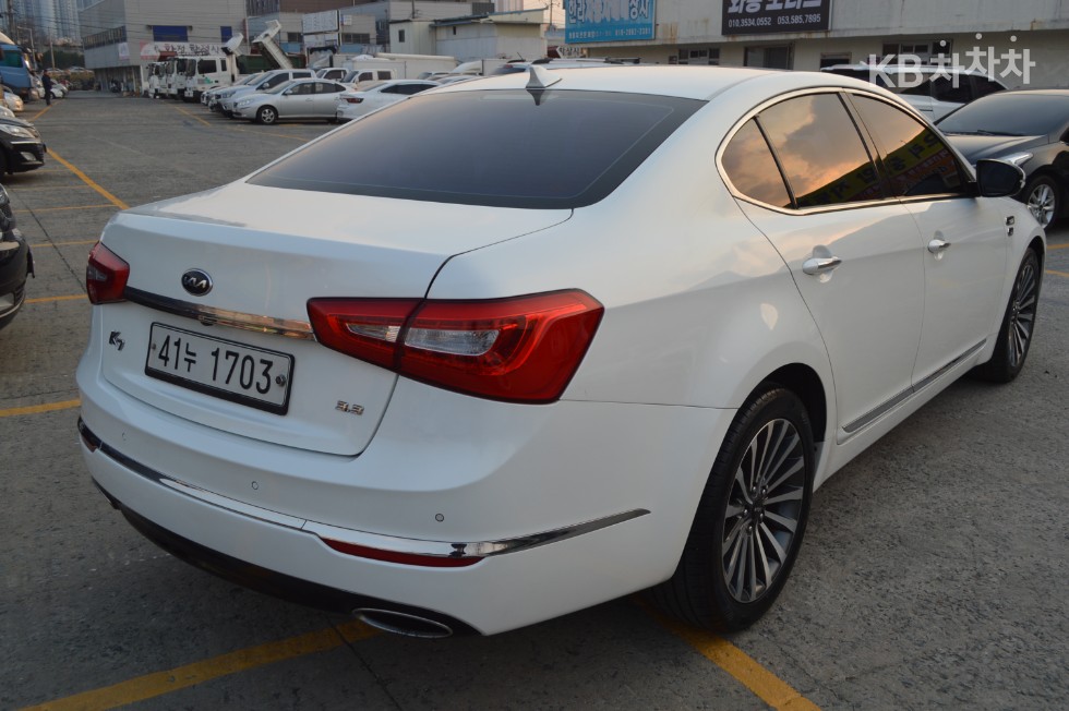 2013 - kia k7
