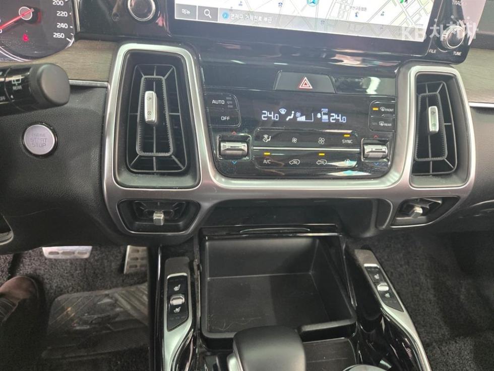 2021 - kia sorento
