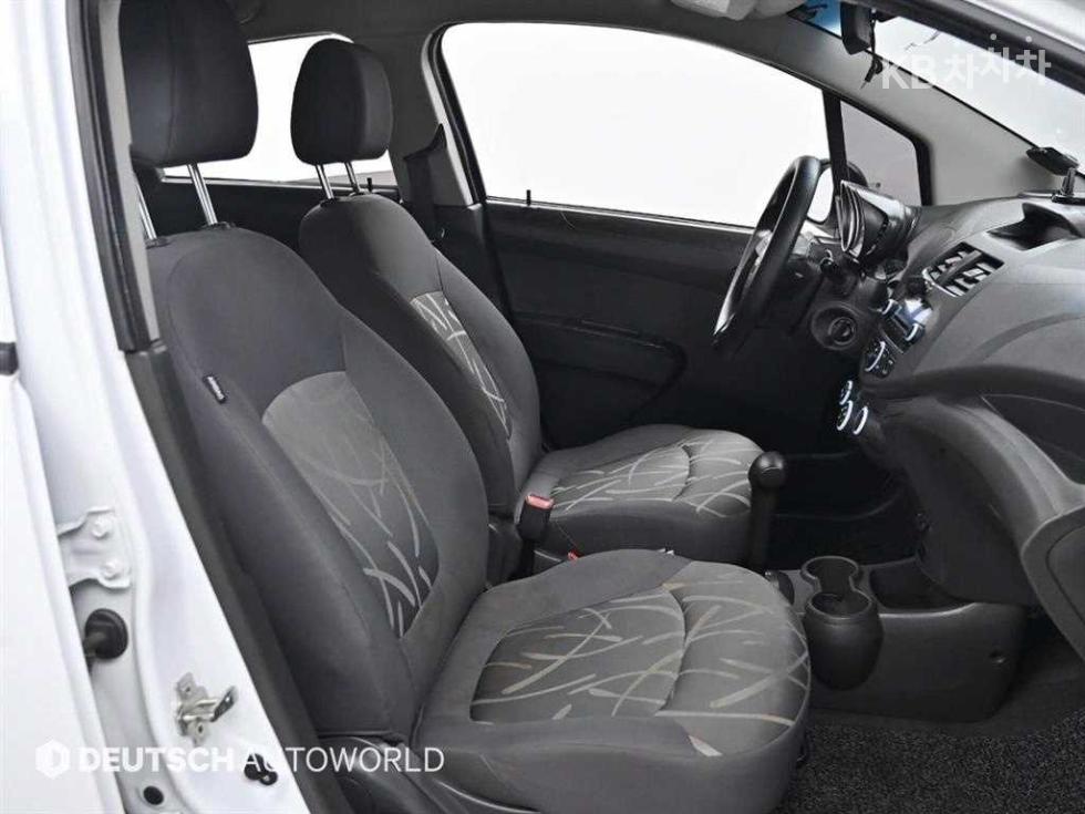 Chevrolet Spark — miniaturë 10