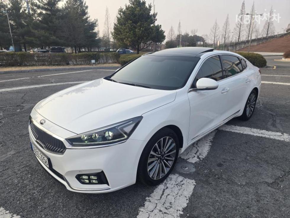 Kia K7 — miniaturë 2