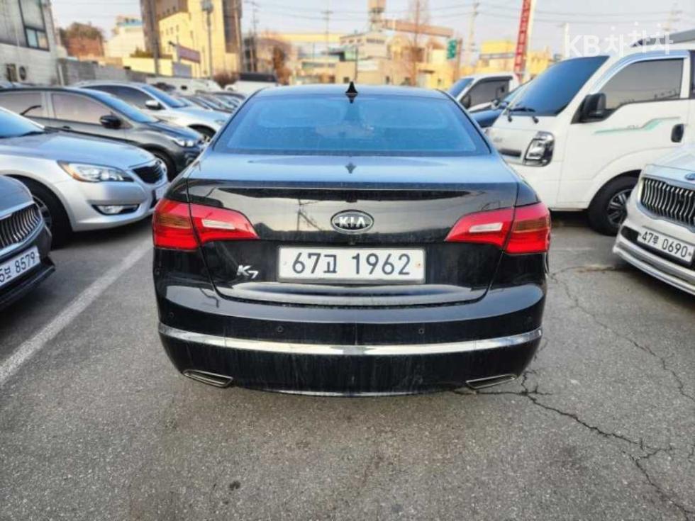 2011 - kia k7