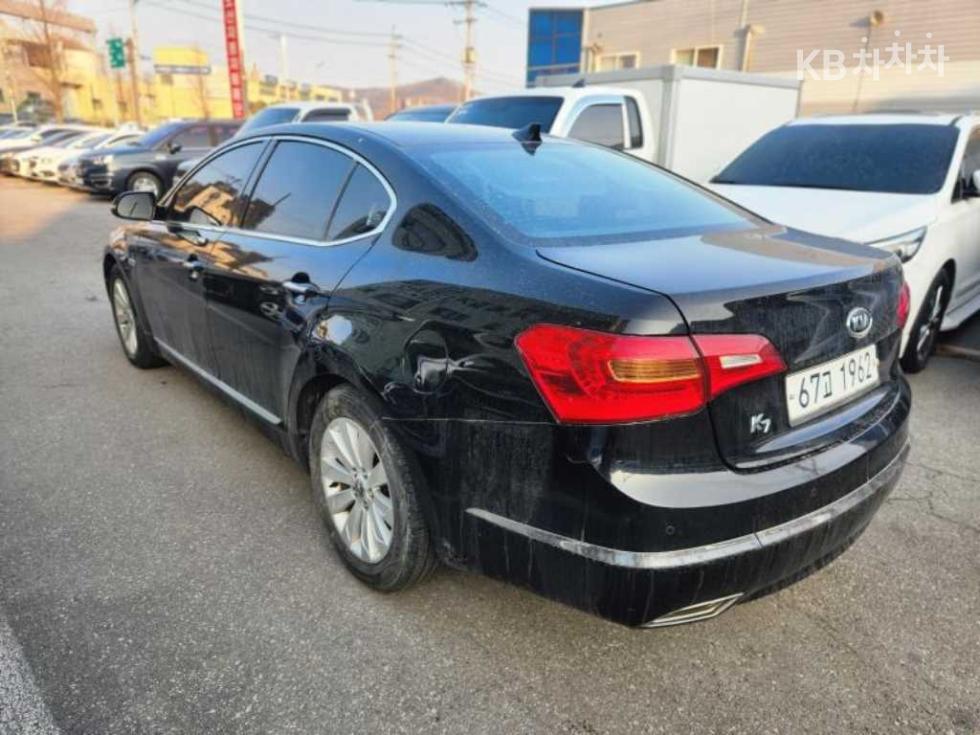 2011 - kia k7