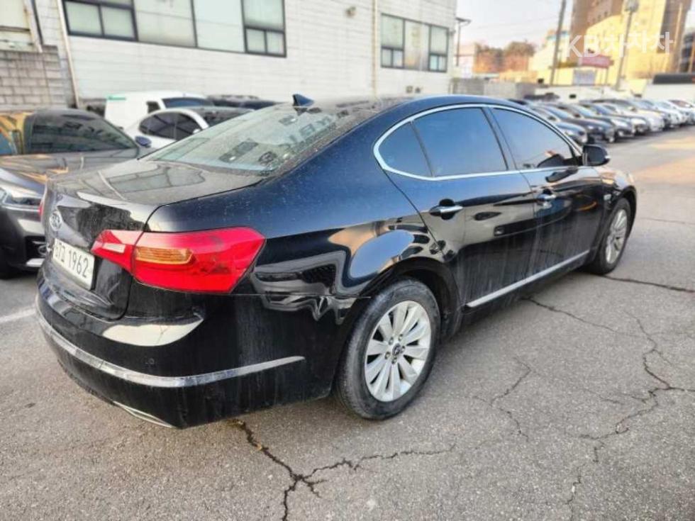 2011 - kia k7