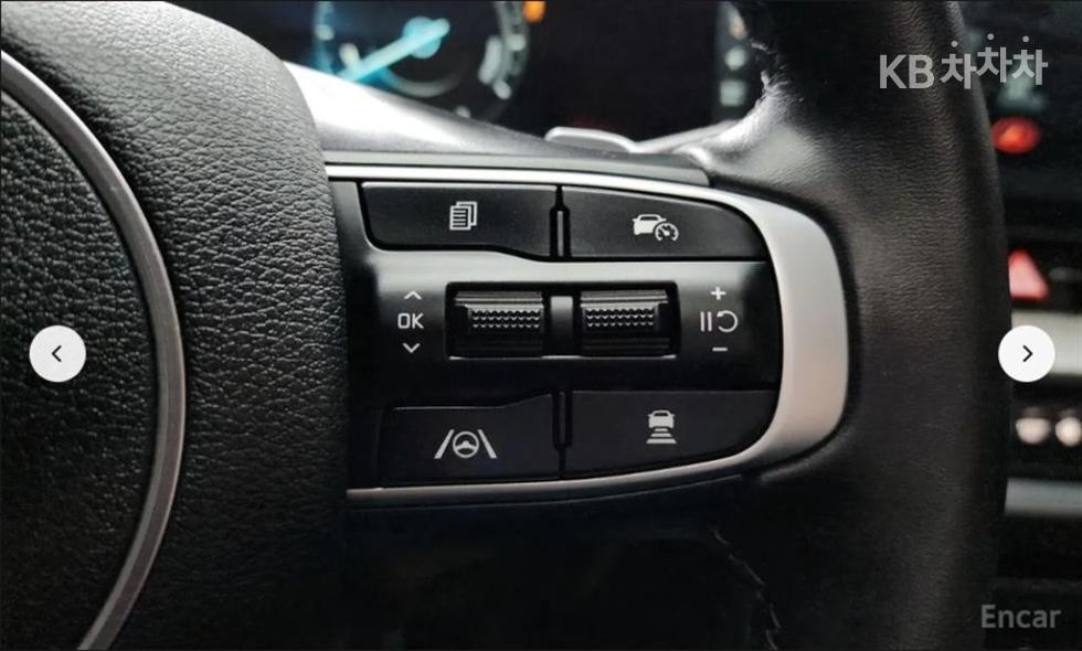 2023 - kia sportage