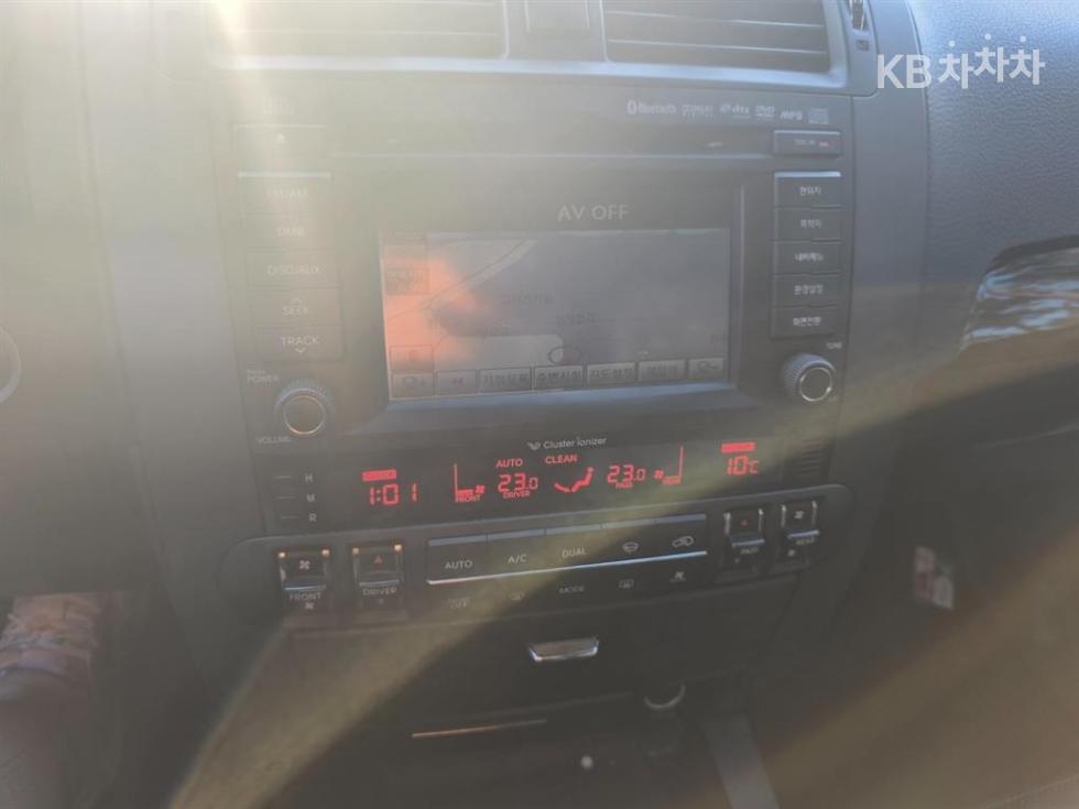 2011 - kia mohave