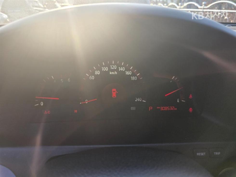 2011 - kia mohave