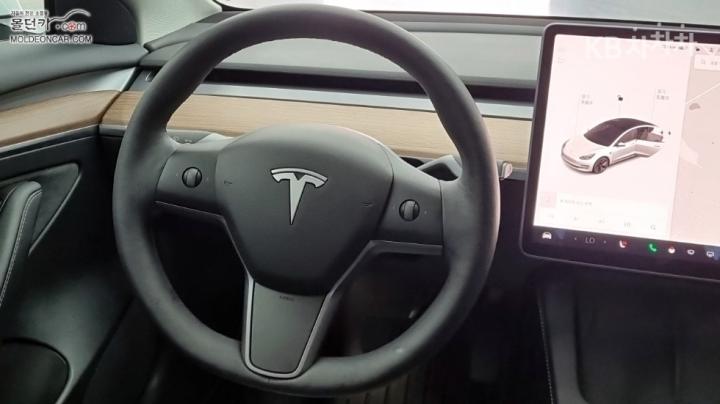 Tesla Model 3 Long Range 10