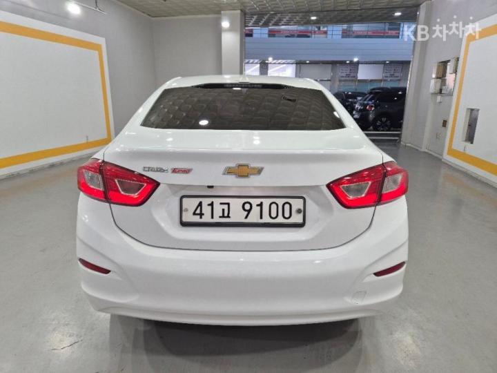 Chevrolet Cruze 1.4 Turbo LS 6