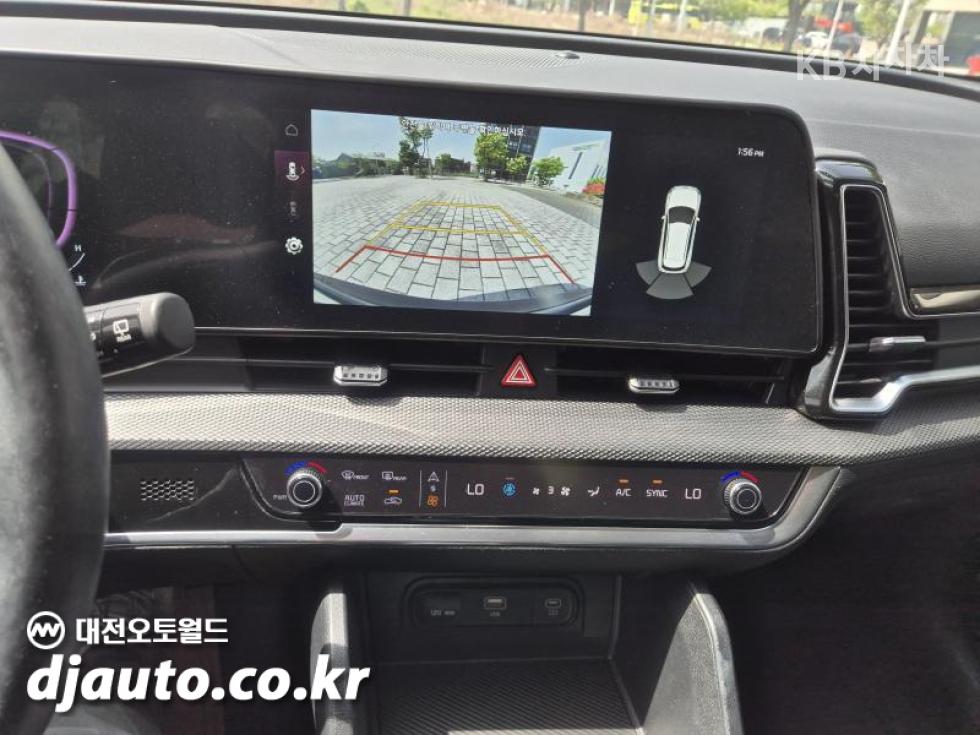 2024 - kia sportage
