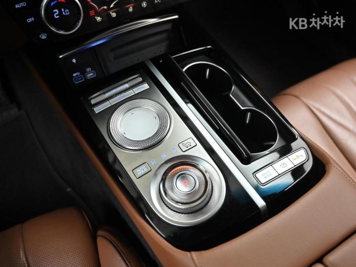 Genesis G80 RG3 3.5 T-GDi AWD 10