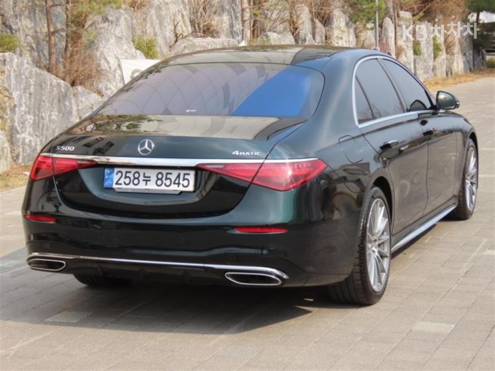 Mercedes-Benz S-klasse — miniaturë 3