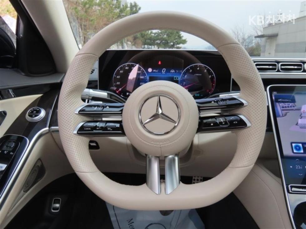 Mercedes-Benz S-klasse — miniaturë 15