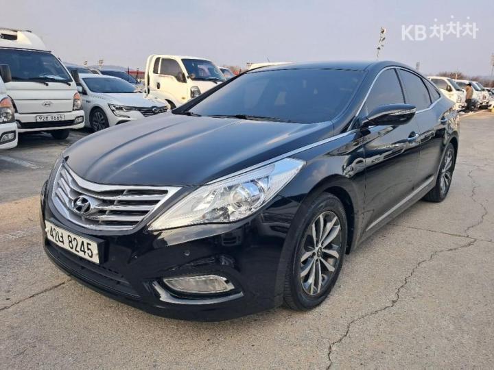Hyundai Grandeur HG HG240 Luxury 3