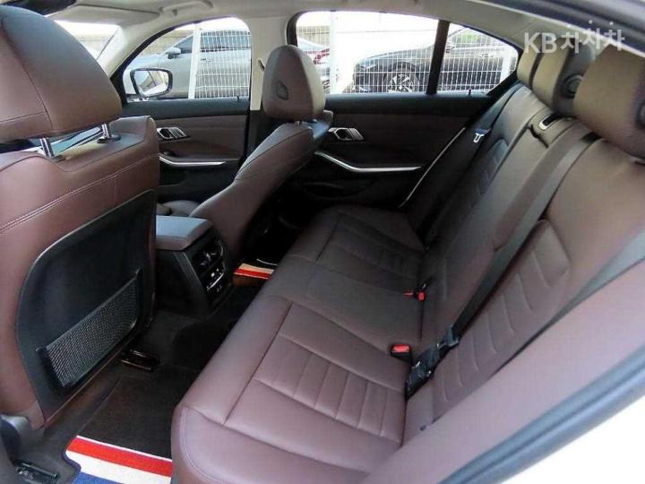 BMW 3 Series G20 320i M Sport 7