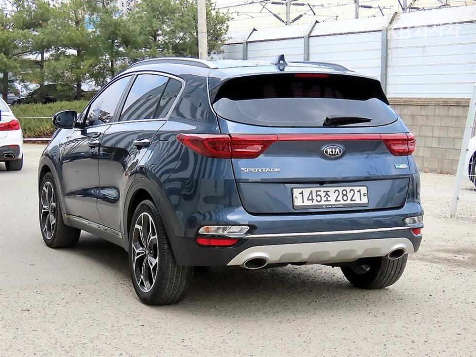 2019 - kia sportage
