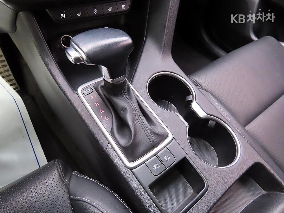 2019 - kia sportage