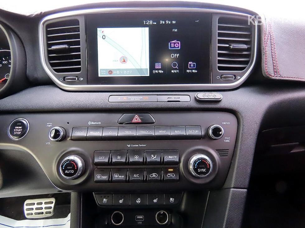 2019 - kia sportage