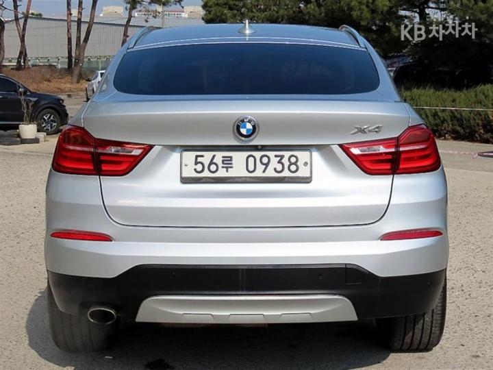 BMW X4 F26 20d xDrive Base Type 5