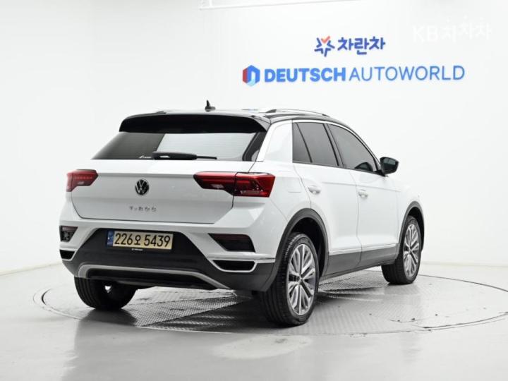 Volkswagen T-Roc 2.0 TDI Prestige 3
