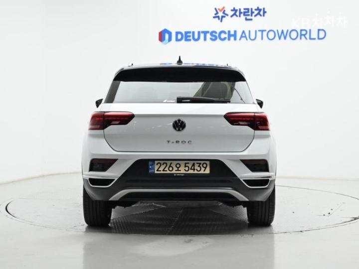 Volkswagen T-Roc 2.0 TDI Prestige 5