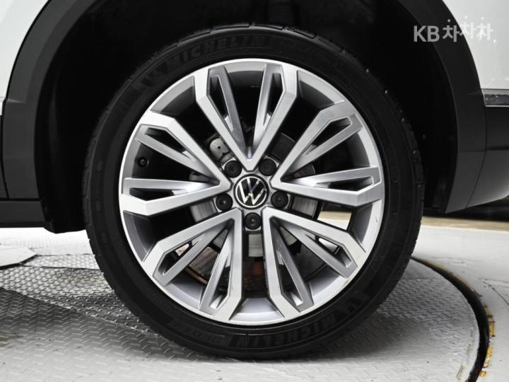 Volkswagen T-Roc 2.0 TDI Prestige 6