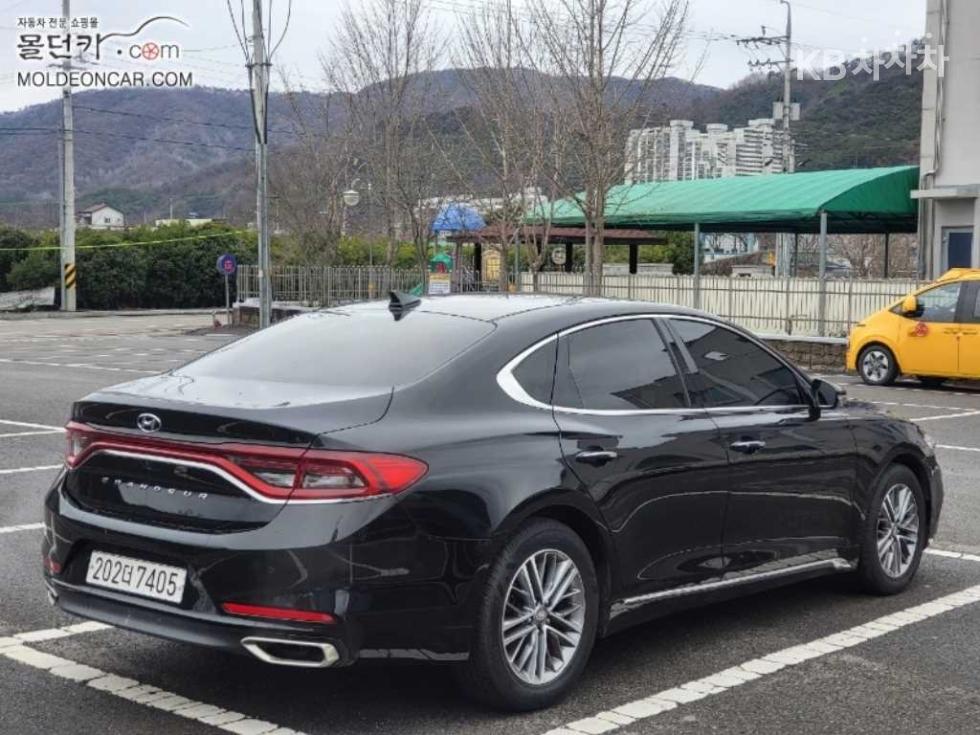 Hyundai Grandeur — miniaturë 8