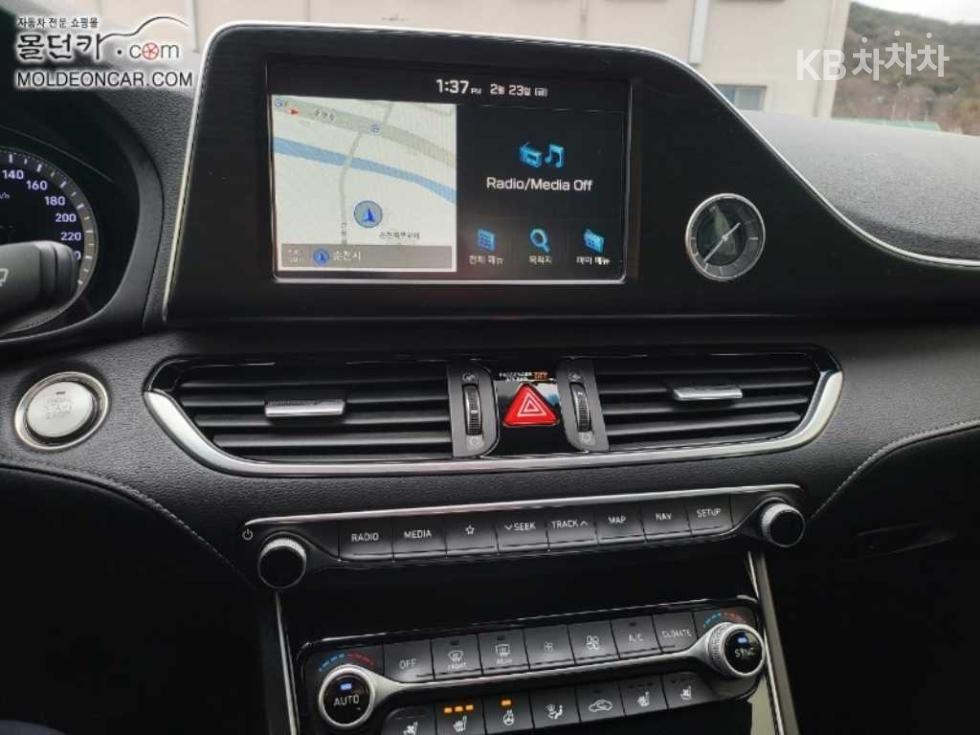 Hyundai Grandeur — miniaturë 12