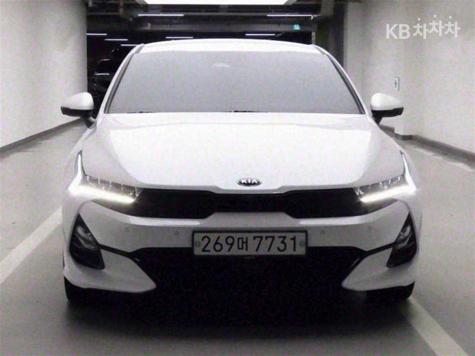 2020 - kia k5