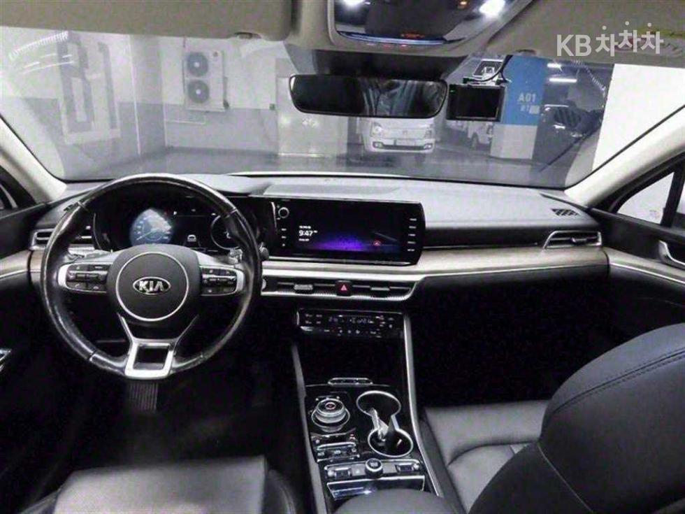 2020 - kia k5