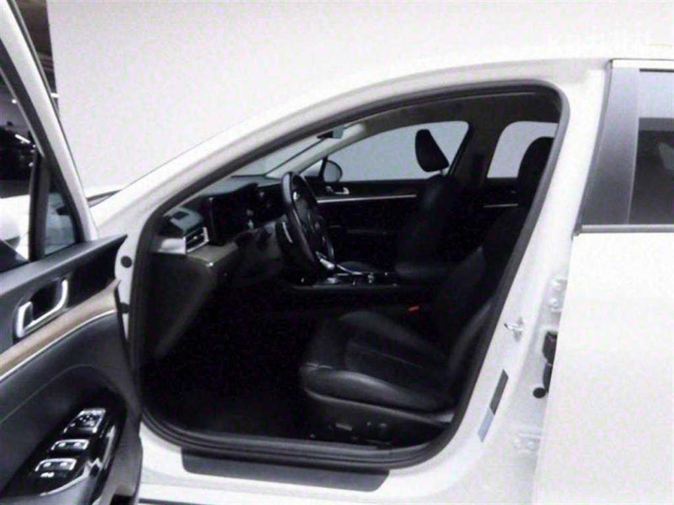 2020 - kia k5