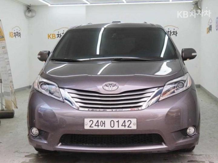 Toyota Sienna 3.5 AWD A/ T 2