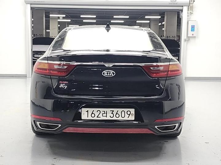 Kia K7 2.2 Diesel Prestige 4